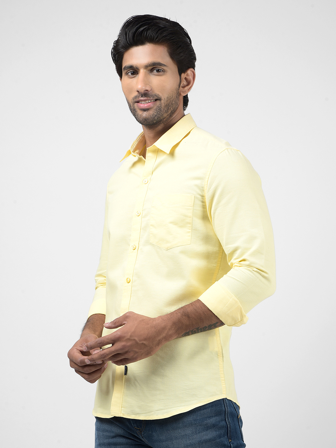Numero Uno Men Solid Yellow Shirt